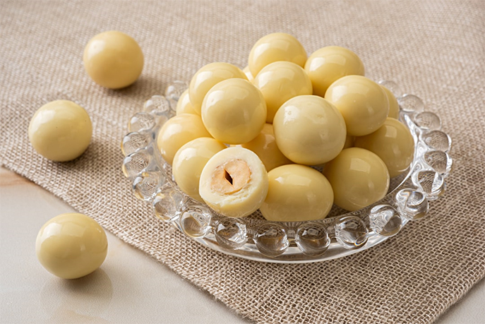 Fildişi Çikolatalı Fındık Draje Kg